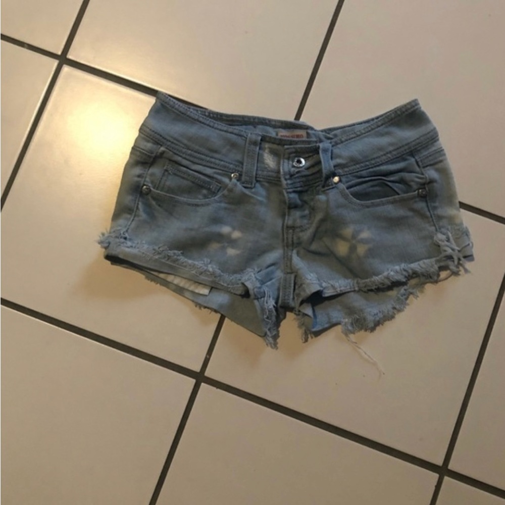 Mossimo distressed Jean shorts size 1